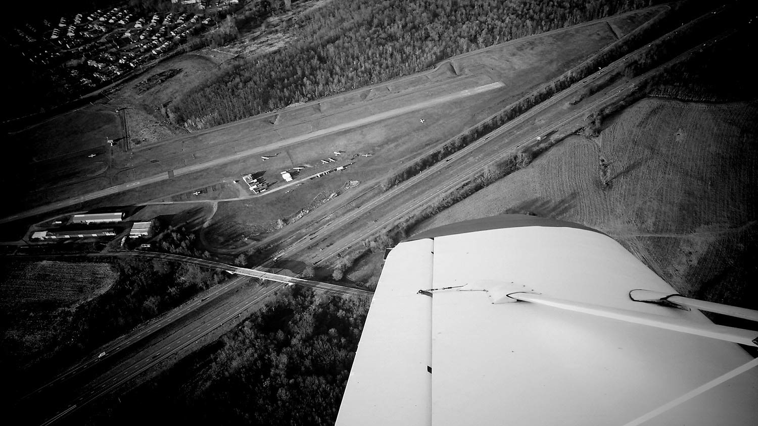 glider towing © 2014 bret wills