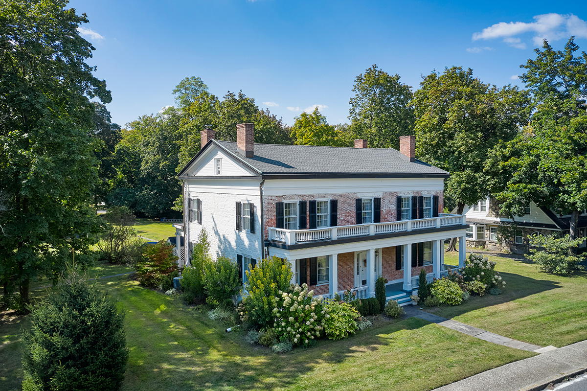 Lalique  ©2024 by bret wills