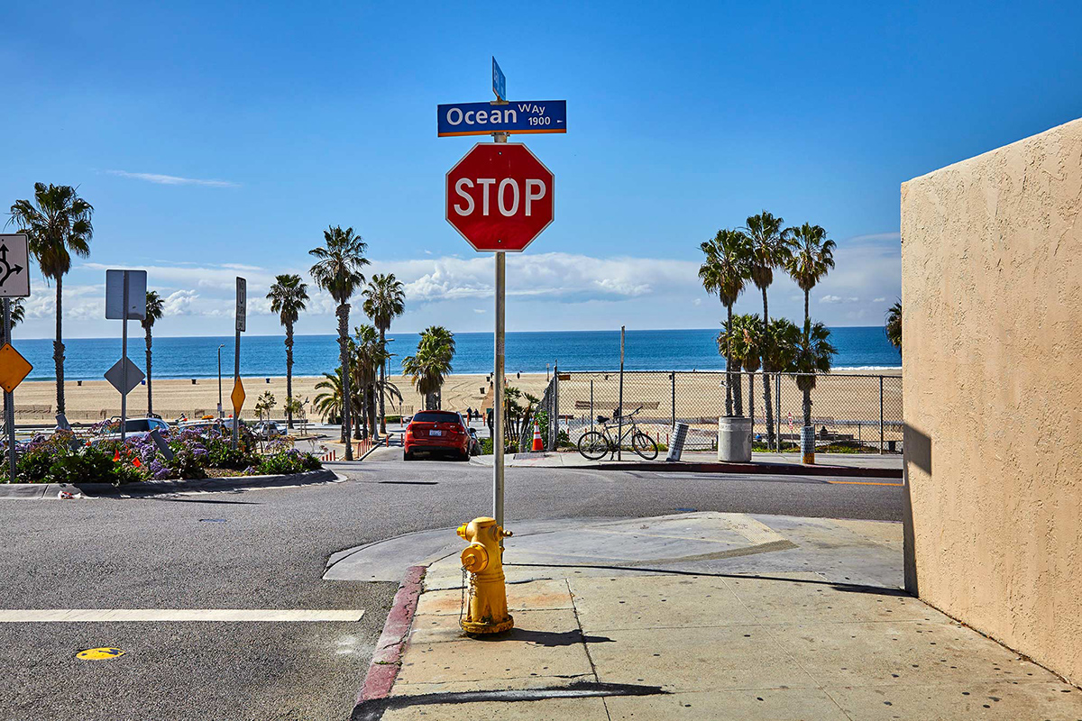 santa monica beach ©2018 by bret wills