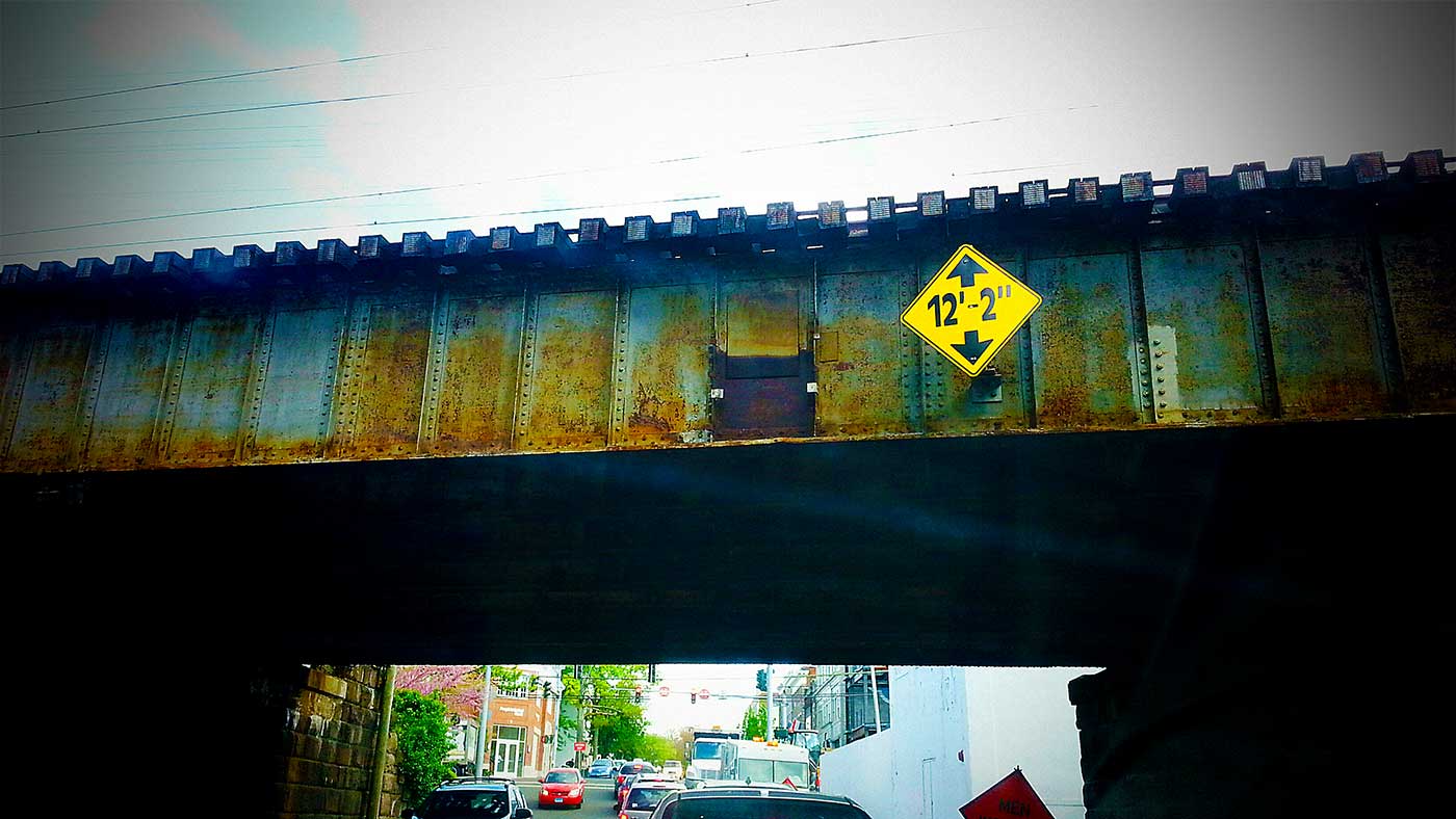 arch street ©2015 bret wills