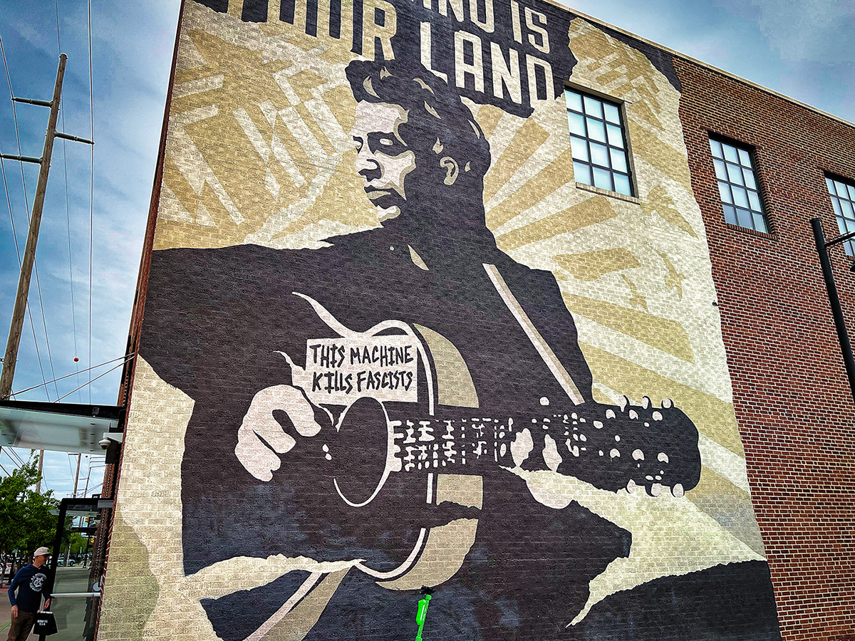 Tulsa arts district ©2025 bret wills