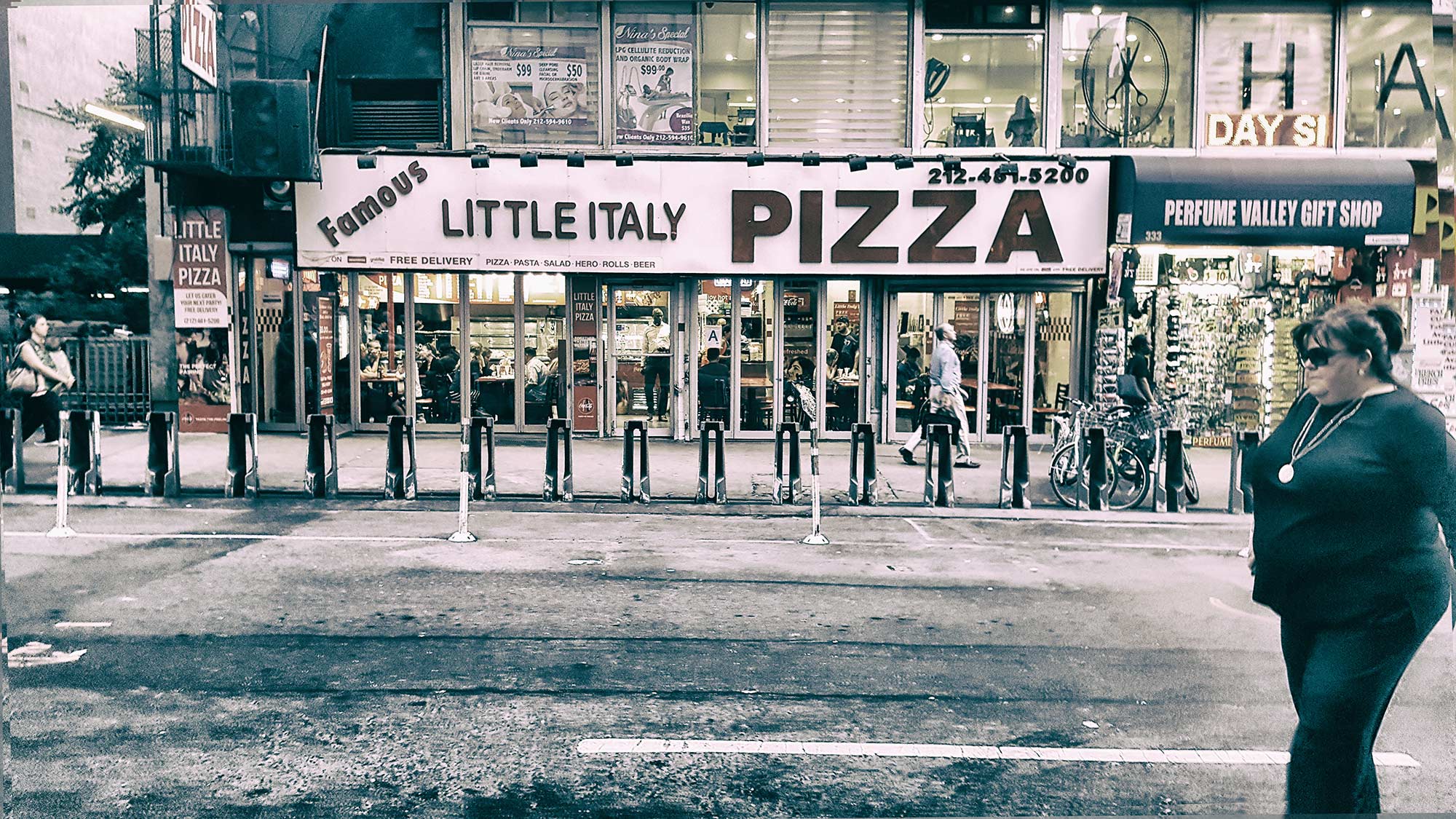 Pizza ©2017 bret wills