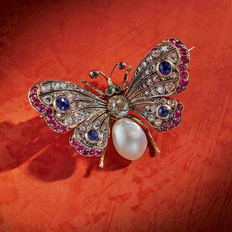 art nouveau pendant ©2023 by bret wills