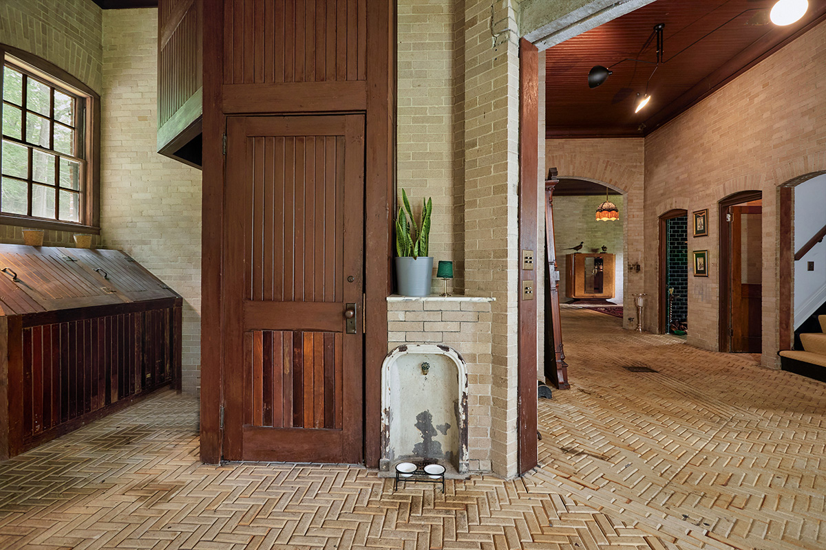 caseys ©2024 by bret wills