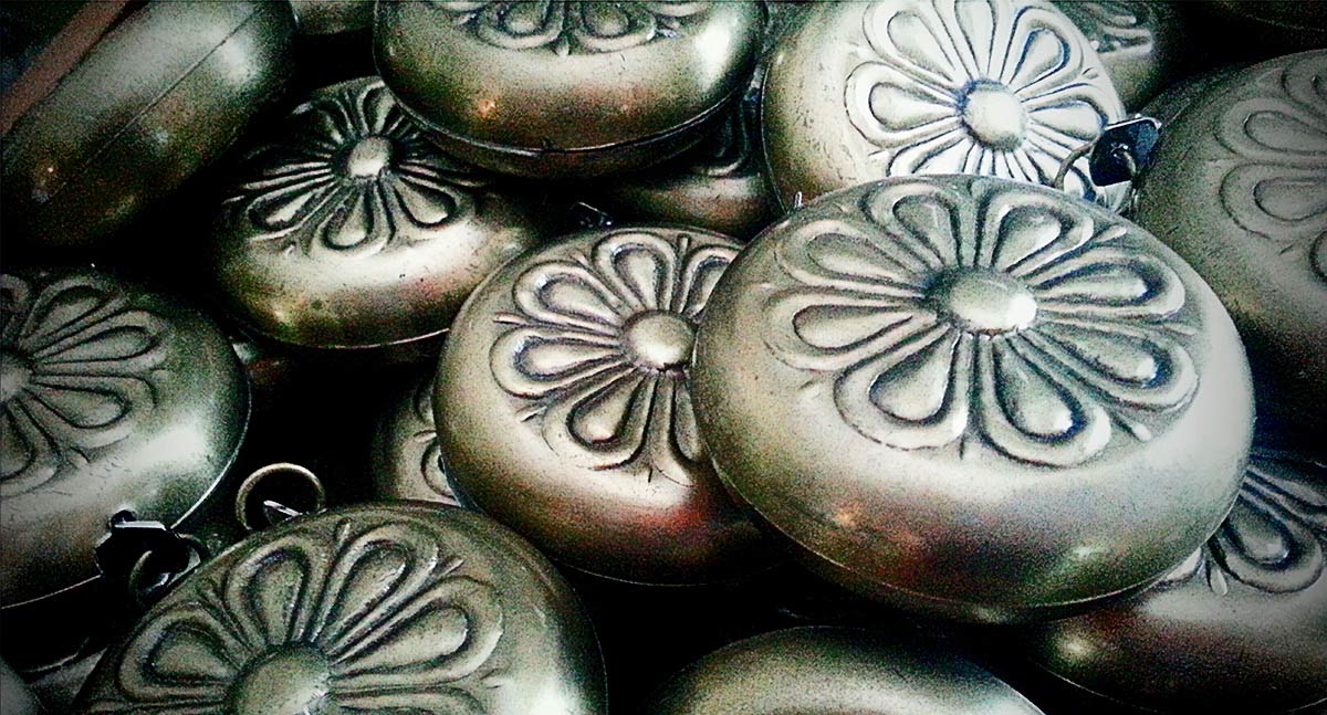 vintage doorknobs photography by bret wills