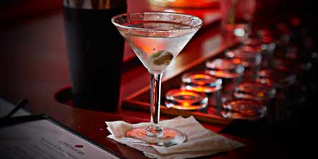 martini beverage photography